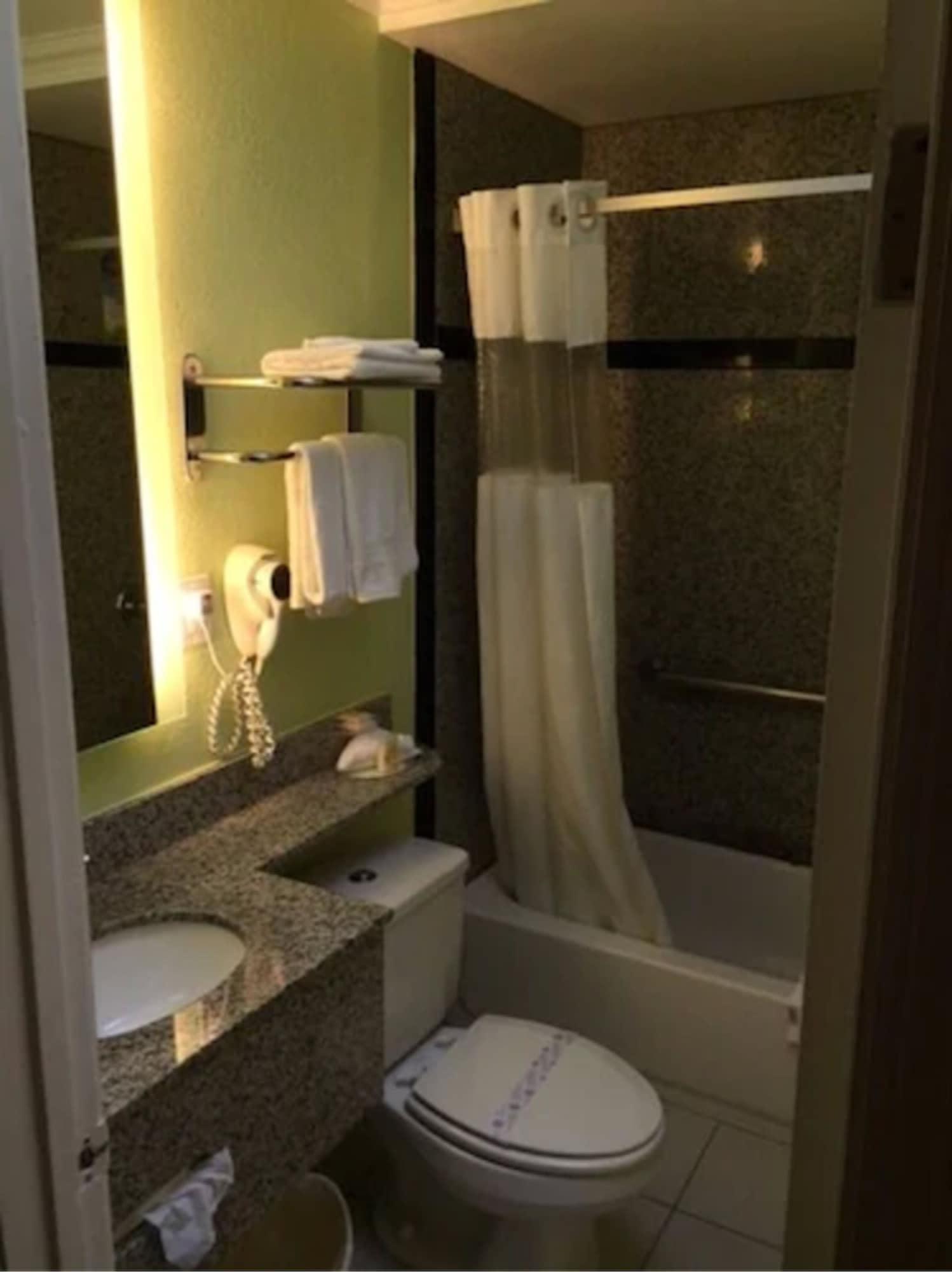 Days Inn San Francisco - Lombard Eksteriør billede