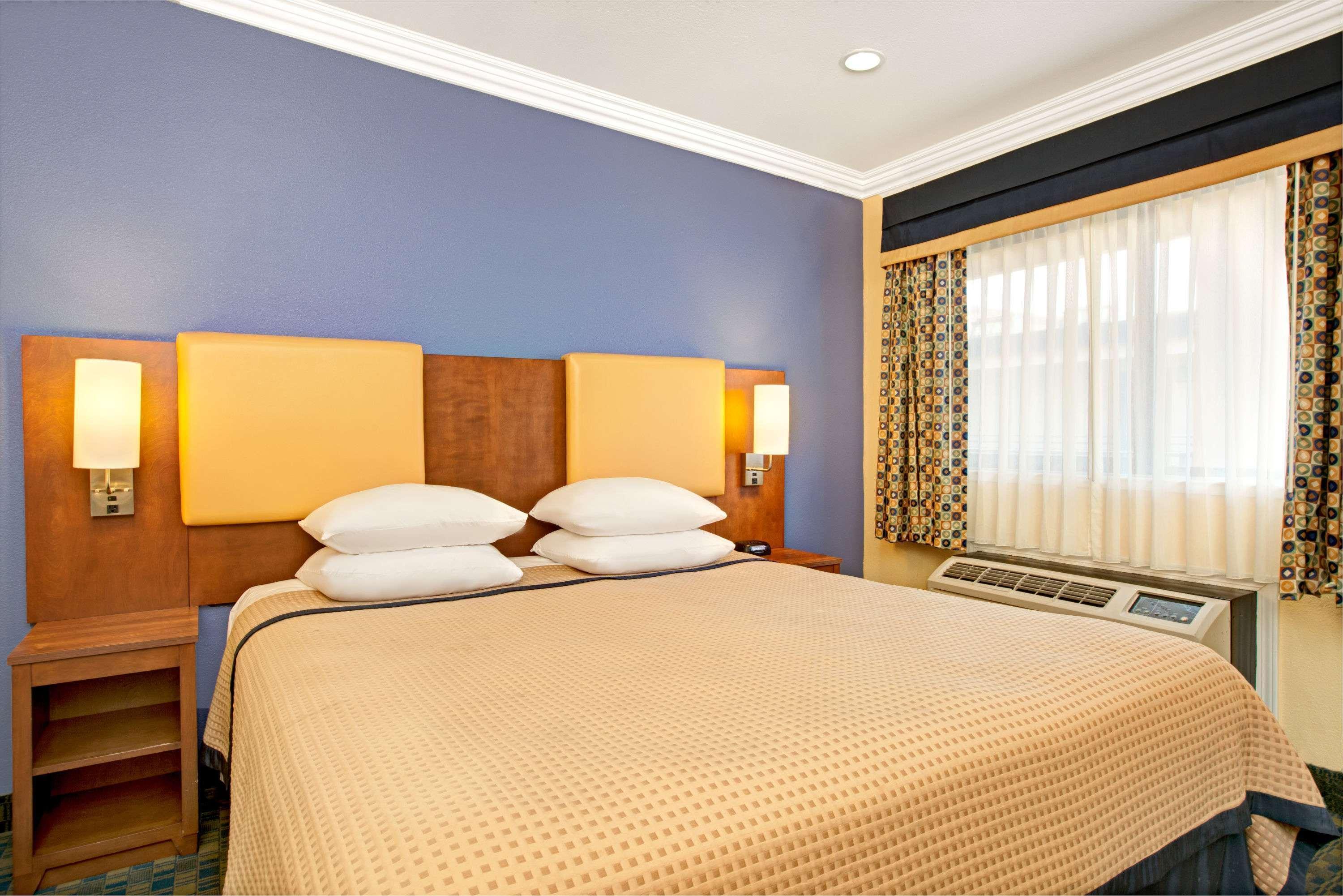 Days Inn San Francisco - Lombard Eksteriør billede